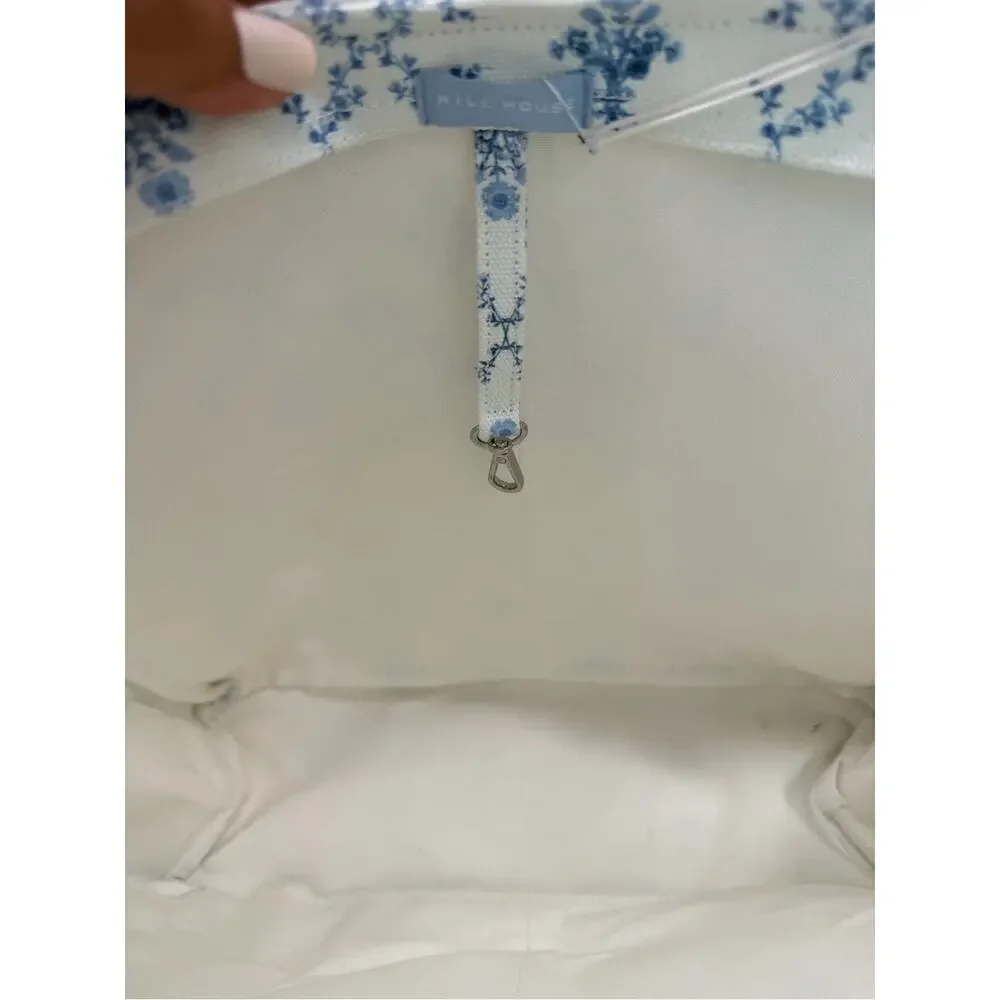 NWT Rare Hill House Pet Tote in Blue Trellis